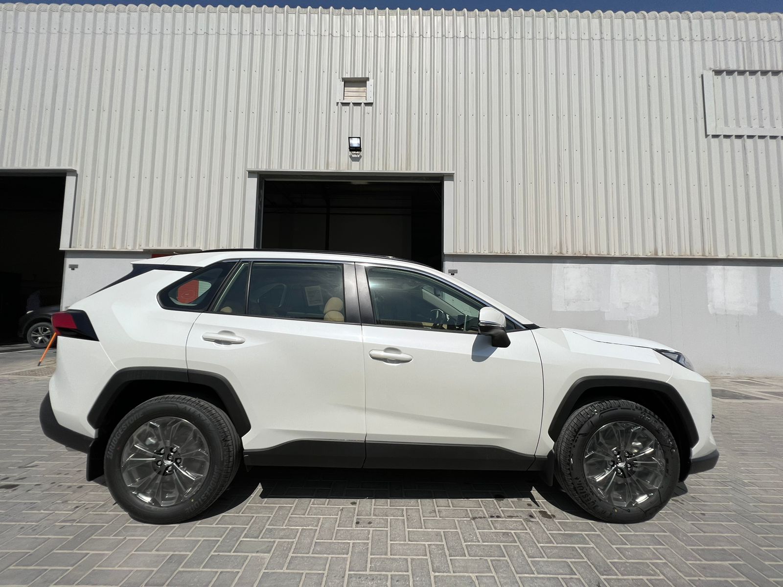 RAV4 2.5L PETROL AUTO 4WD MID OPTION - Cam Auto Trading LLC- Kenya ...